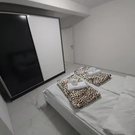 Apartment Xxl Centar *